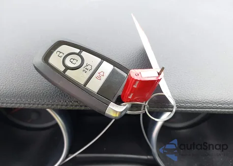 2022 Ford Mustang Ecoboost Premium Fastback z USA, uszkodzony, nr VIN 1FA6P8TH2N5144669